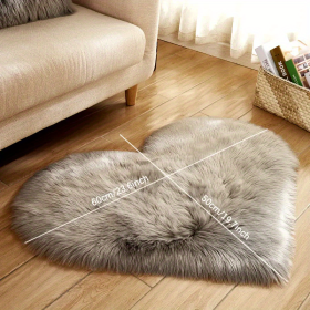 1pc Heart-Shaped Faux Sheepskin Area Rug - Soft and Plush Carpet for Home, Bedroom, Nursery, and Kid's Room - Perfect for Home Decor and Comfort (Color: grey)
